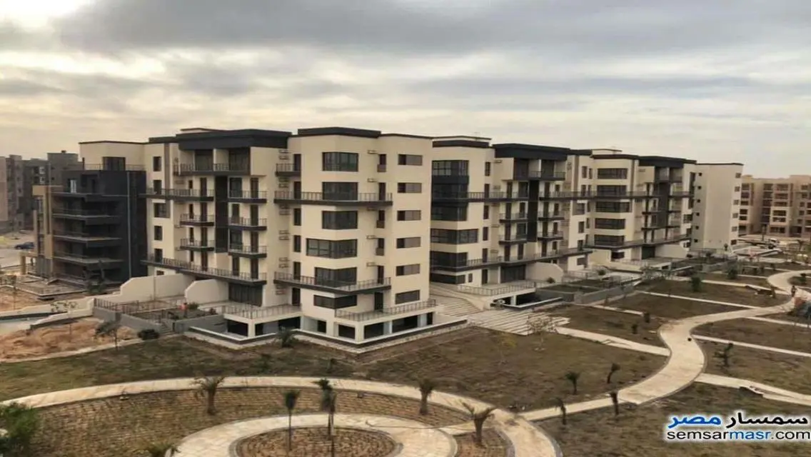 Luxury Apartment with Spacious Balcony and Security Guard