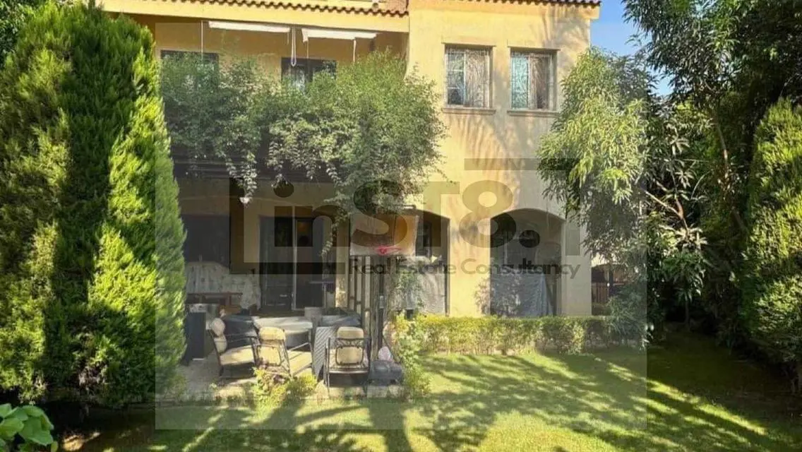 Luxury Villa for Sale in ST81 with Spacious Layout