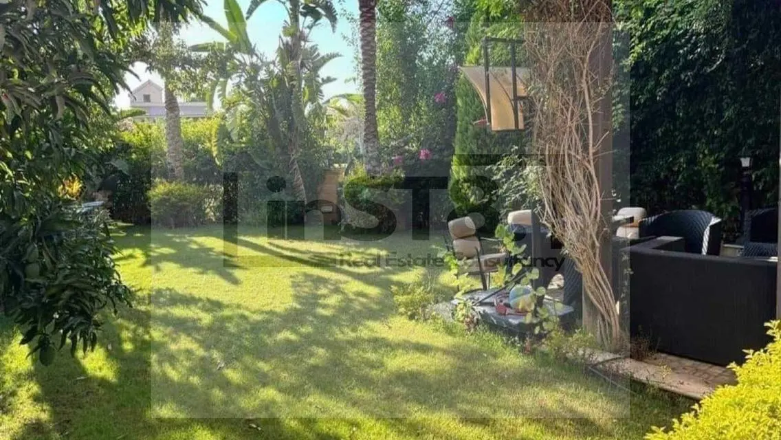 Luxury Villa for Sale in ST81 with Spacious Layout