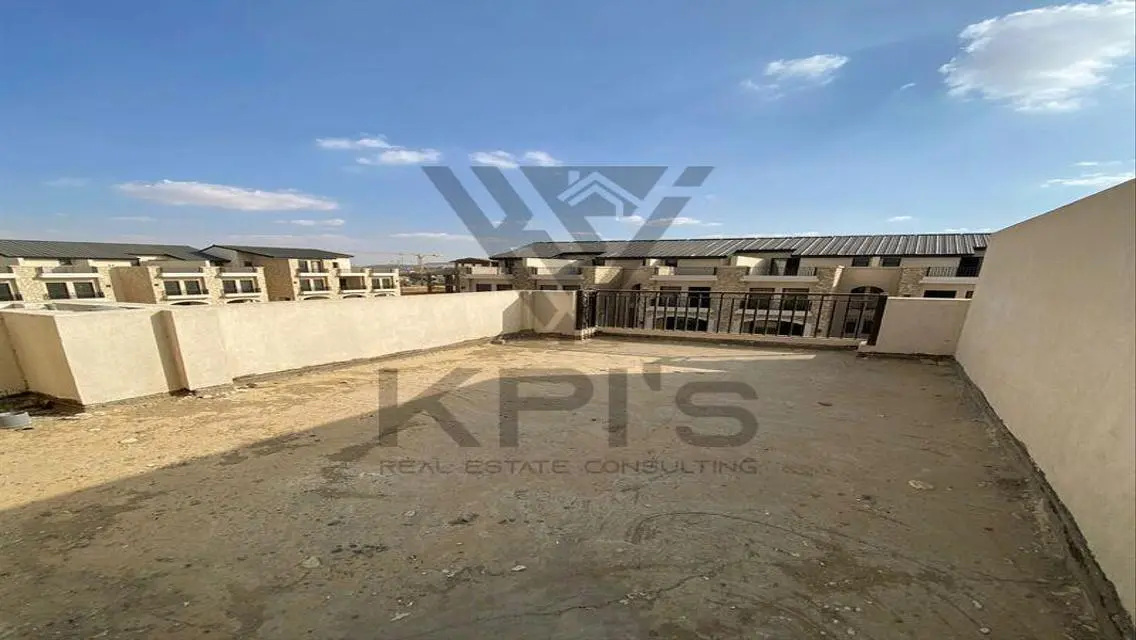 Luxurious Apartment in The MarQ Gardens - New Cairo
