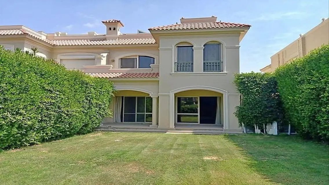 Luxury Villa for Sale in Lavista Patio Casa, New Cairo