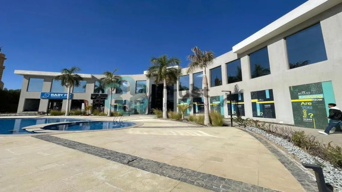 Premium Office Space for Sale - 800 Square Meters