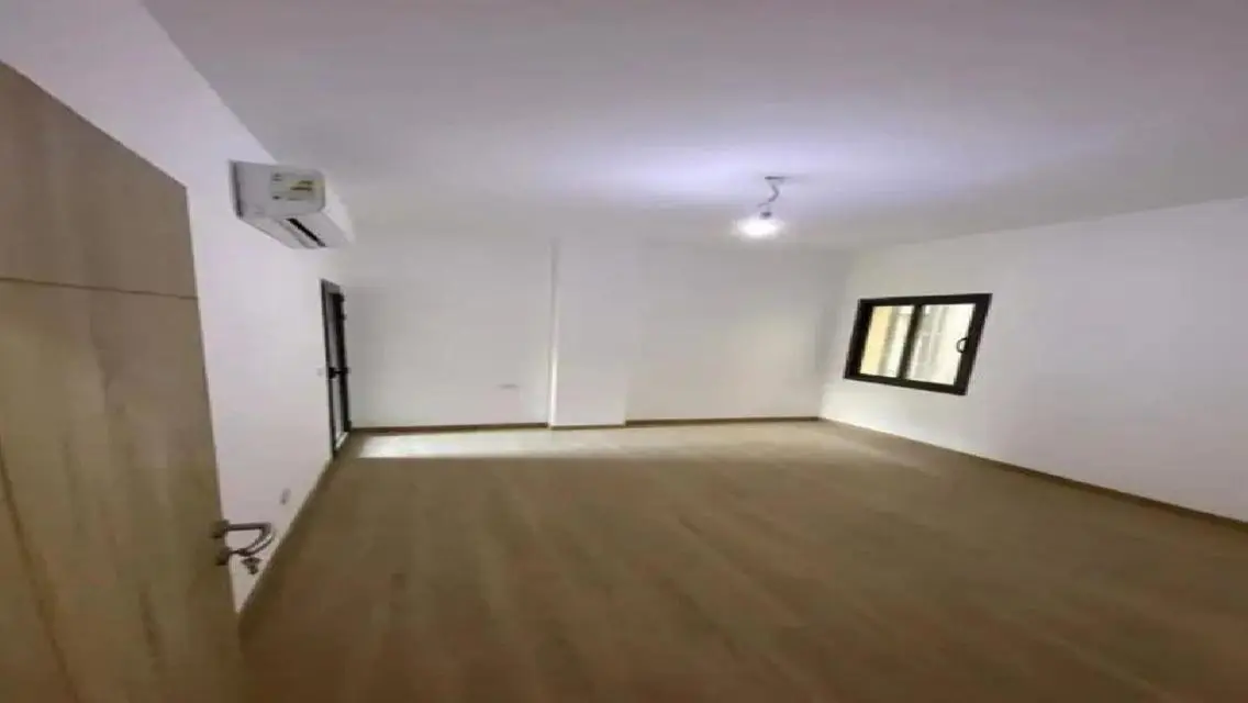 Luxury Apartment for Rent in Fifth Square - Al Marasem