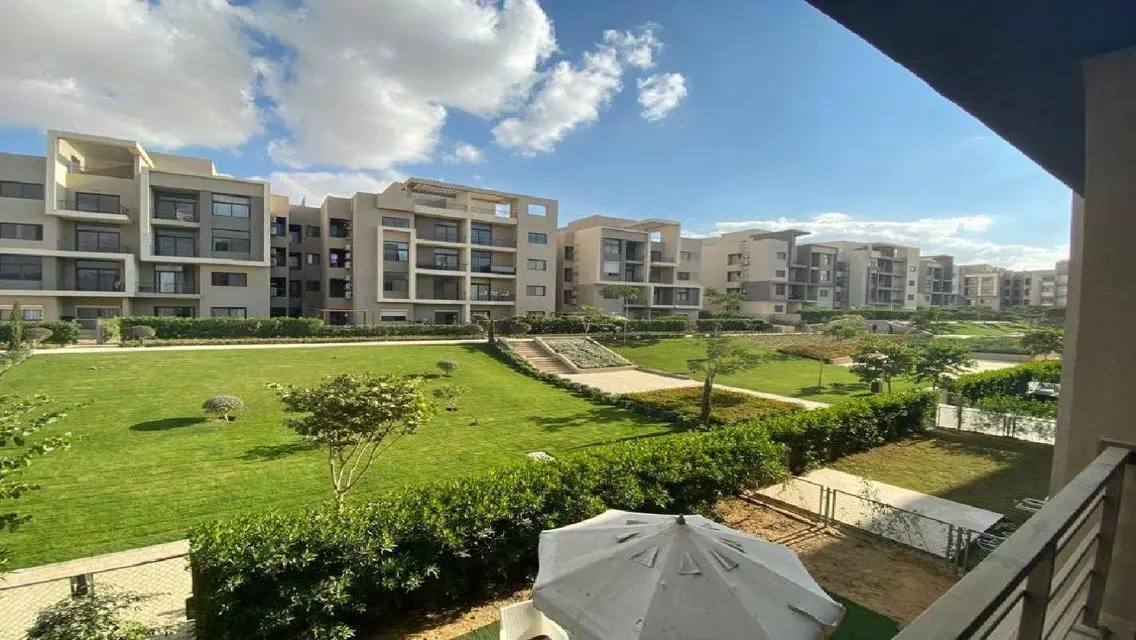 Luxury Apartment for Rent in Fifth Square - Al Marasem
