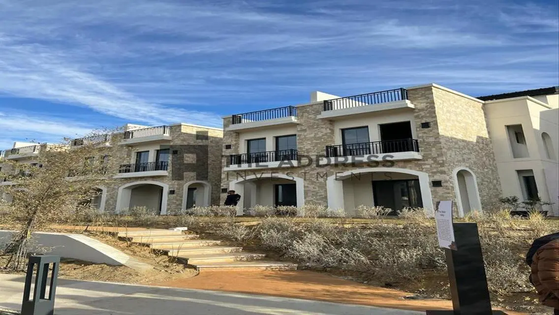 Luxury Villa for Sale in Mountain View 1, New Cairo