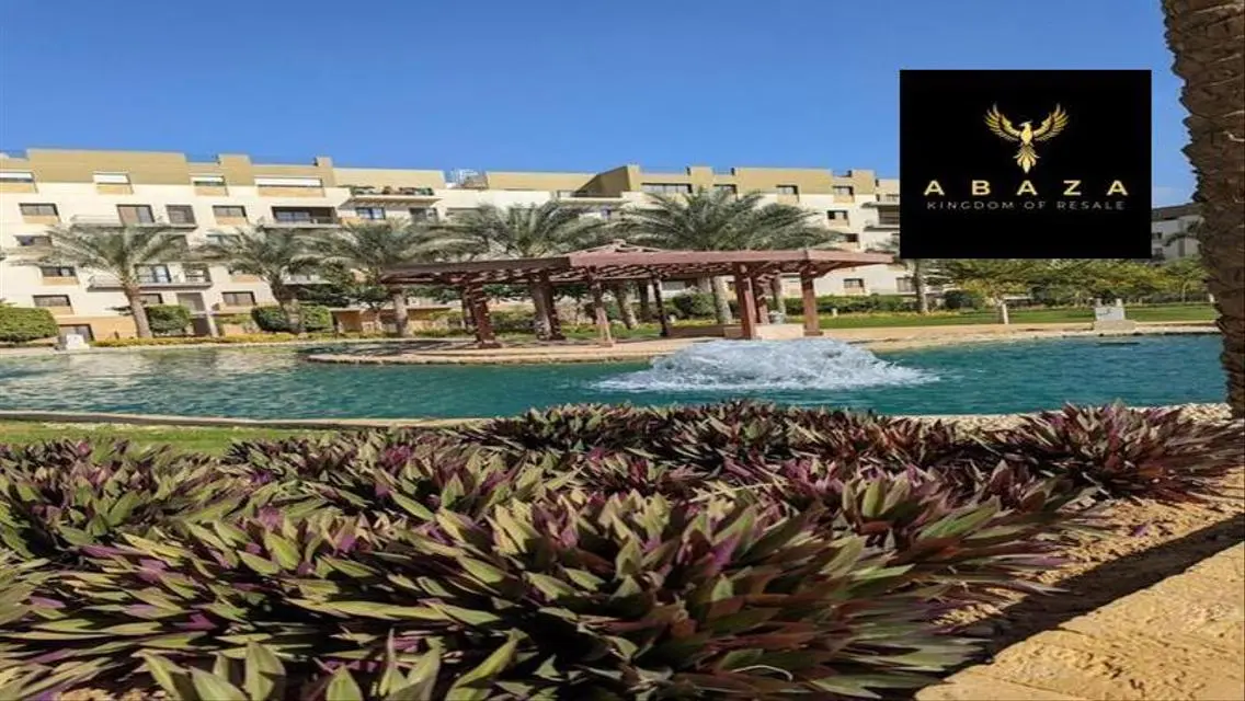 Luxury Villa with Balcony and Security Guard