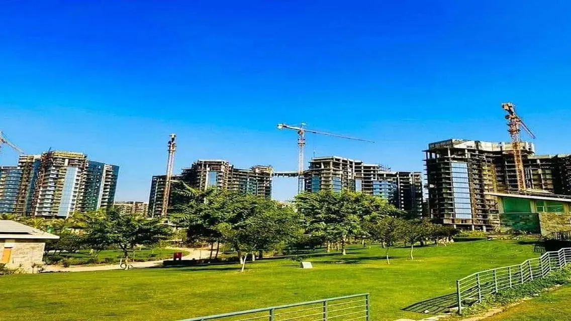 Luxury Apartment for Sale with Lakeside View