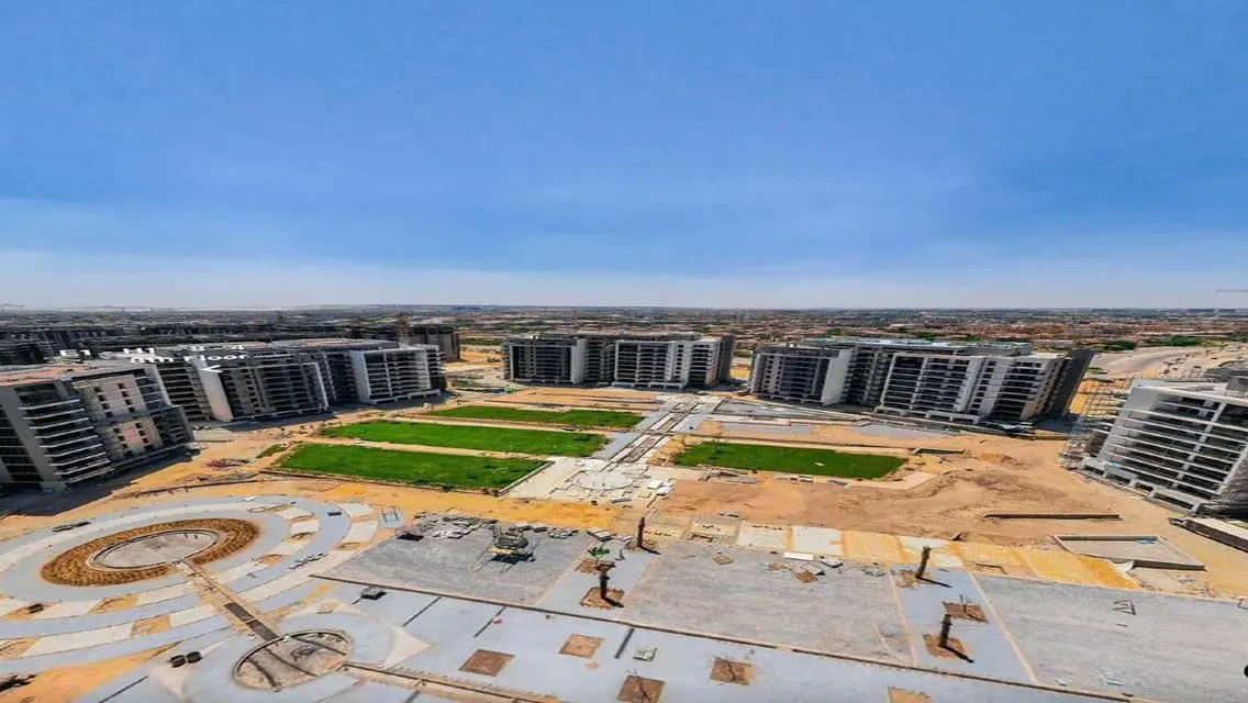Luxury Apartment for Sale with Lakeside View