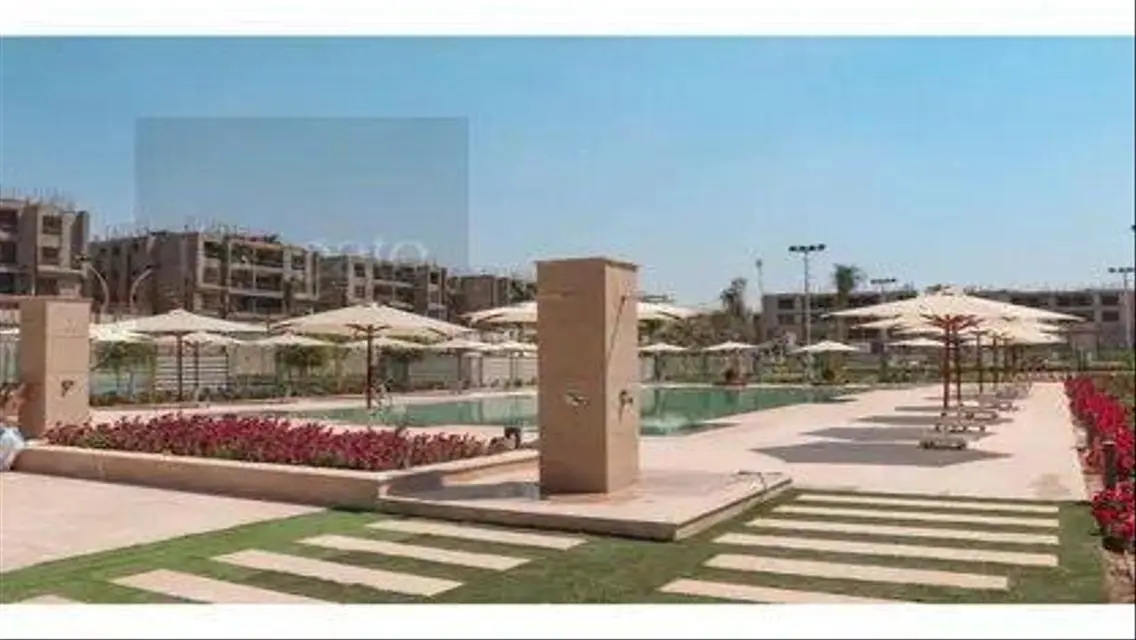 Luxury Apartment in Moon Residence