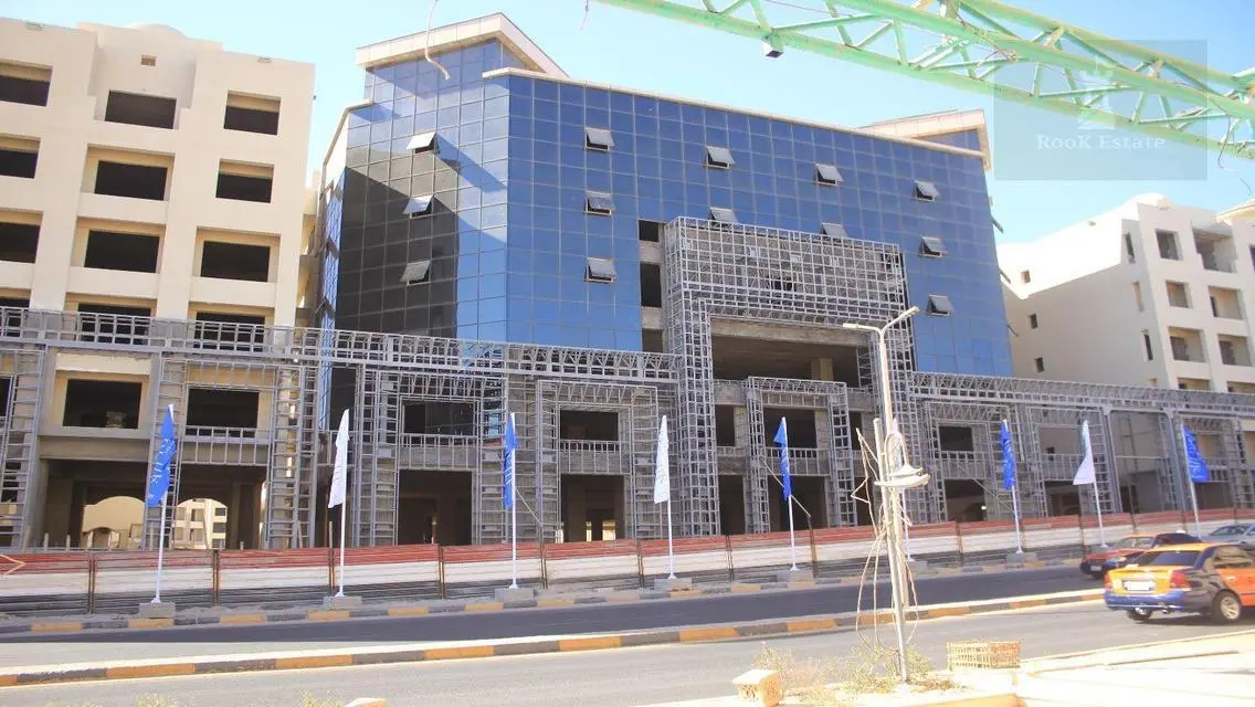 شقة أنيقة بإطلالة رائعة على الشارع