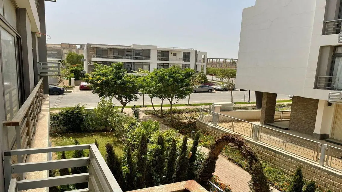 Apartment for Sale - Meter Space with Security Guard