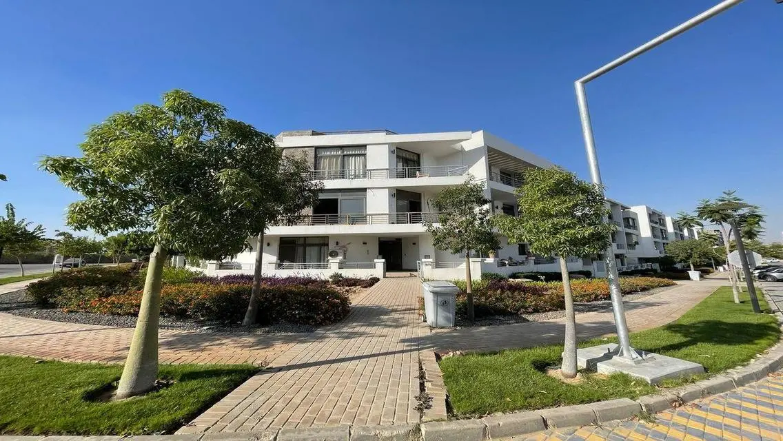 Apartment for Sale - Meter Space with Security Guard