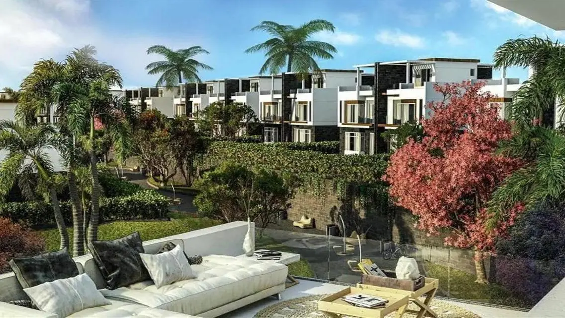 Luxury Apartment with Private Garden and Pool