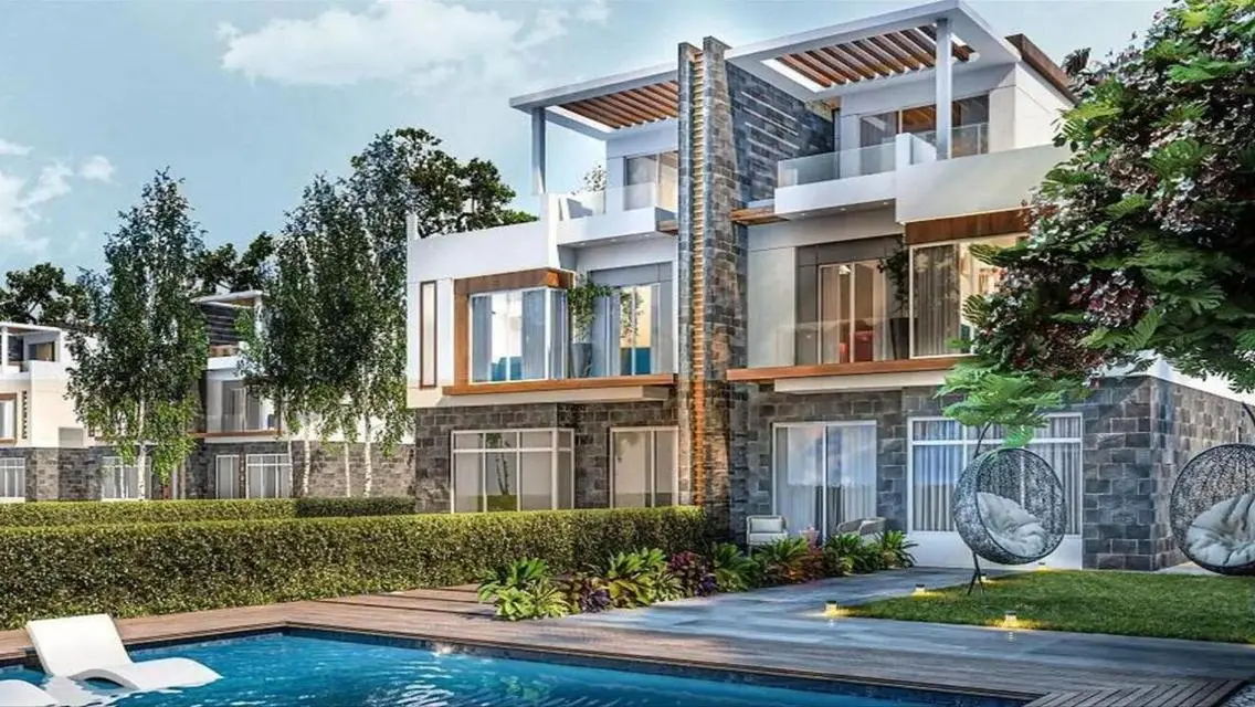 Luxury Apartment with Private Garden and Pool