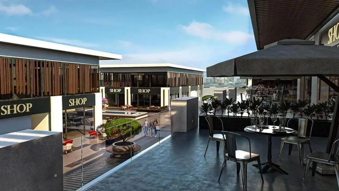 Luxury Apartment with Private Garden and Pool