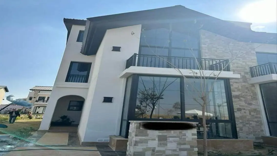 Luxury Villa for Sale at The Wonder Marq with Premium Amenities