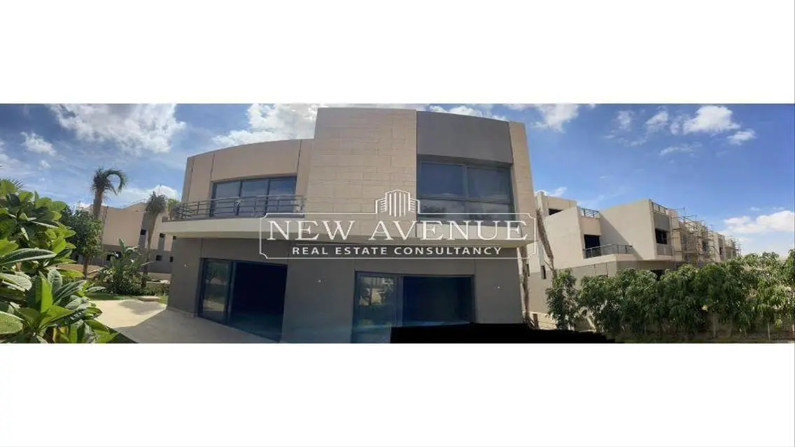 Home in Hap Town with 242 Square Meters