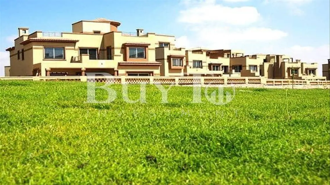 Luxury Villa for Sale with Private Garden and Stunning Views