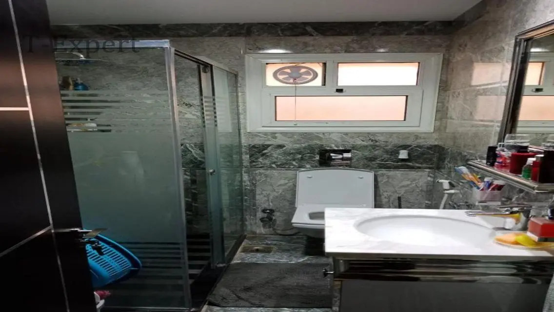 Spacious Apartment in Madinaty with Study Room and Balcony