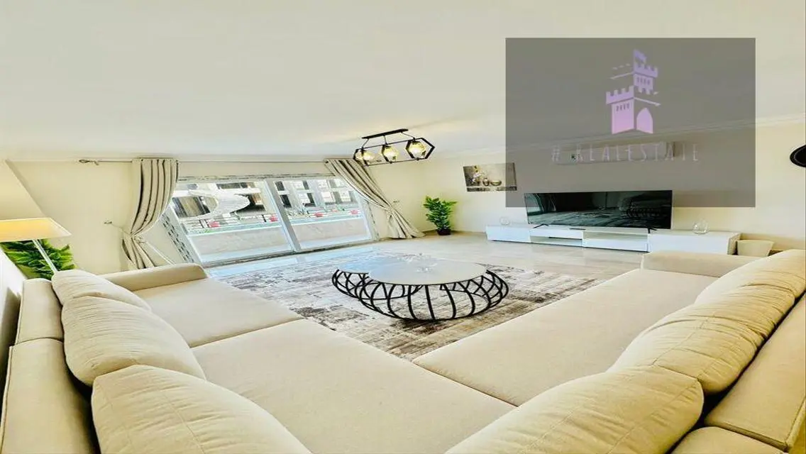 Fantastic 2-2 Apartment with Spacious Layout