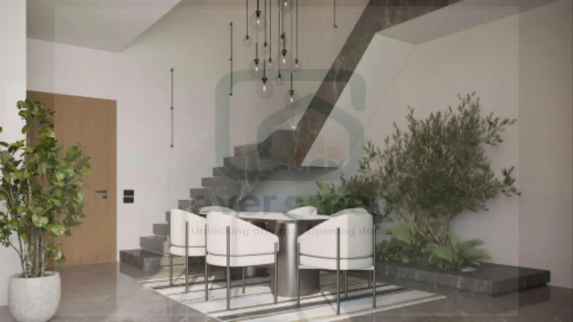 Luxury Apartment with Private Pool and Stunning Lake Views