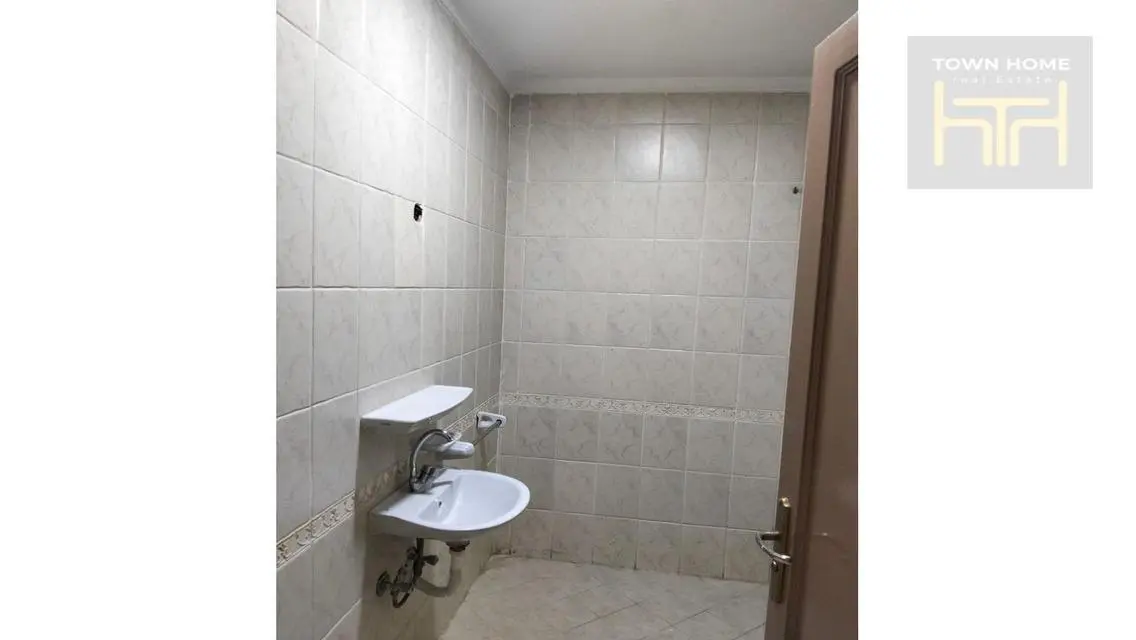 Luxurious 3-Bedroom Apartment for Rent