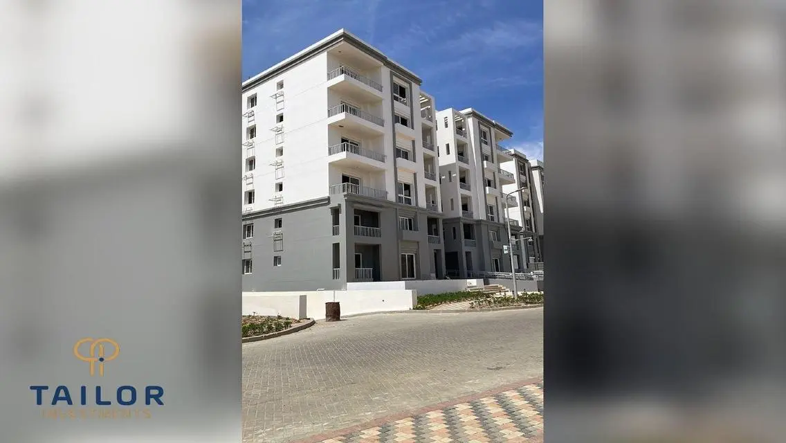 Luxury Apartment for Sale with Landmark View