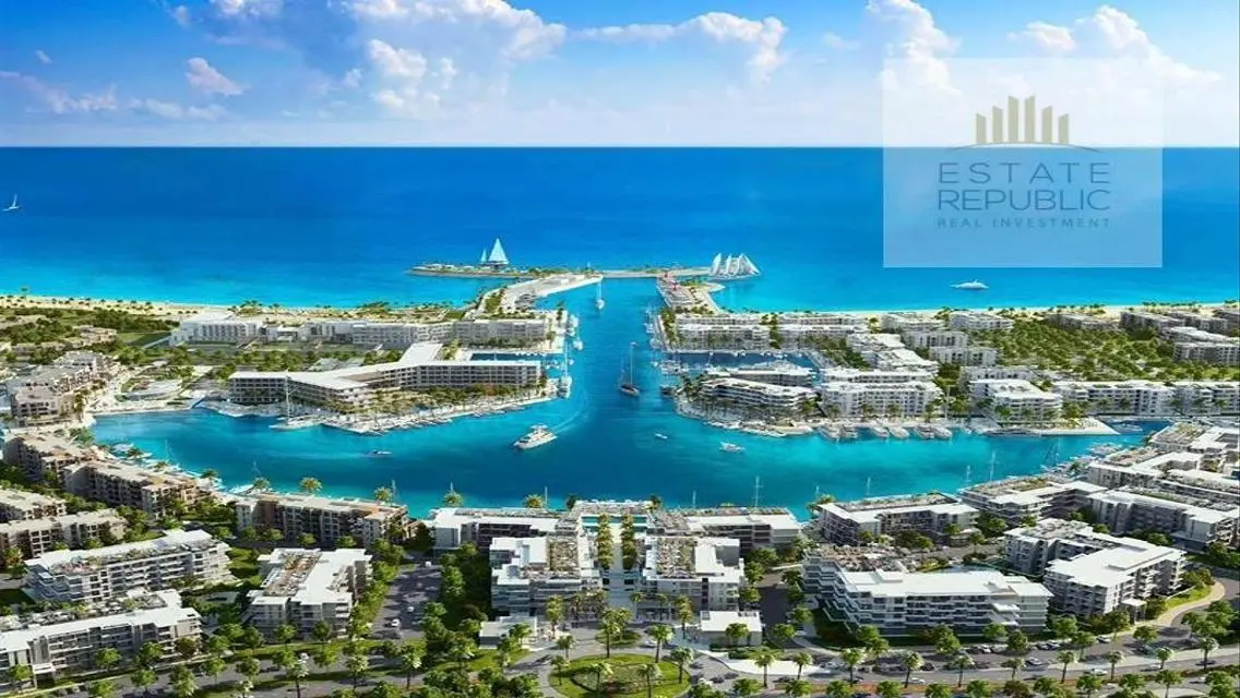 Luxury Apartment with Lake View - 6 Rooms