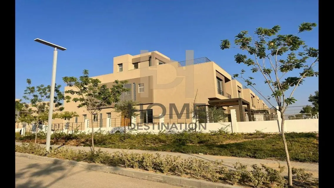 Luxury Villas for Sale - Stunning Views and Exceptional Amenities