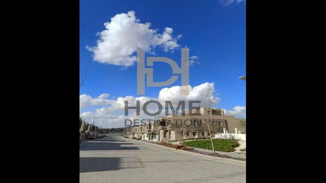Luxury Villas for Sale - Stunning Views and Exceptional Amenities