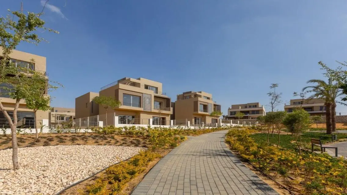 Stunning Home for Sale with Spacious Layout and Luxury Amenities