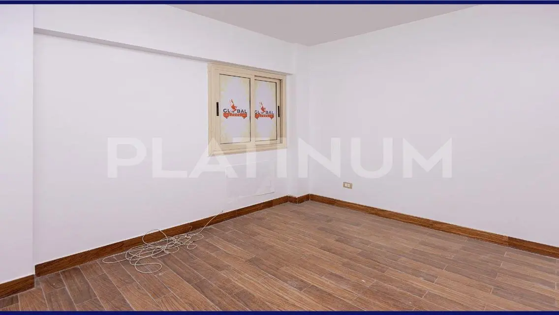 وحدة سكنية جديدة بمساحة 320 متر للبيع