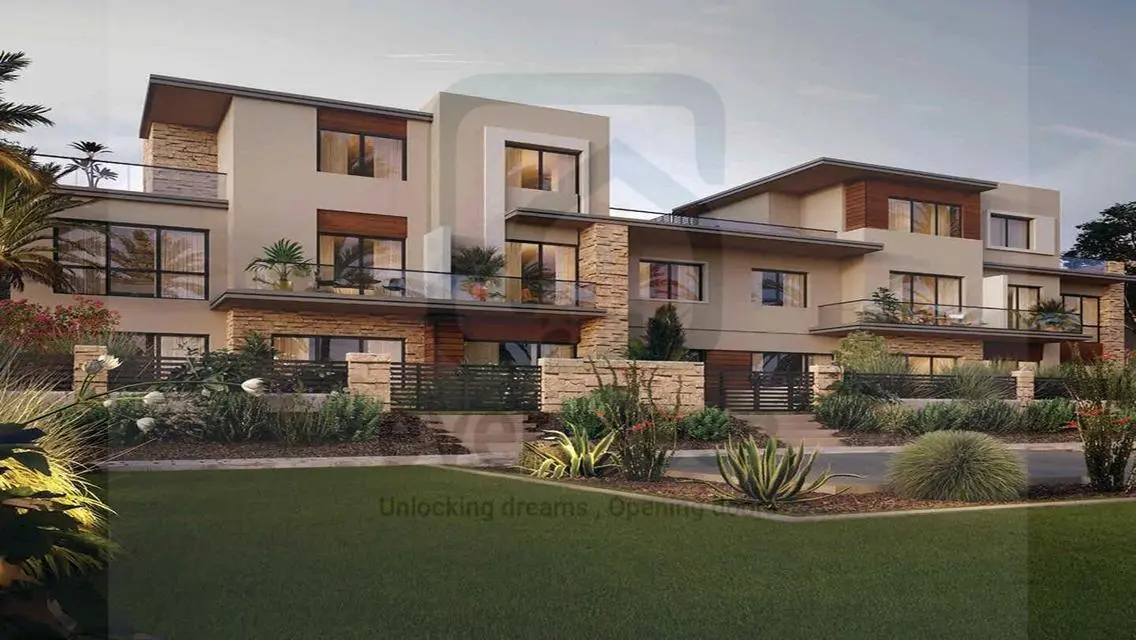 Luxury Villa for Sale - 7 Bedrooms with Pool and Lake View