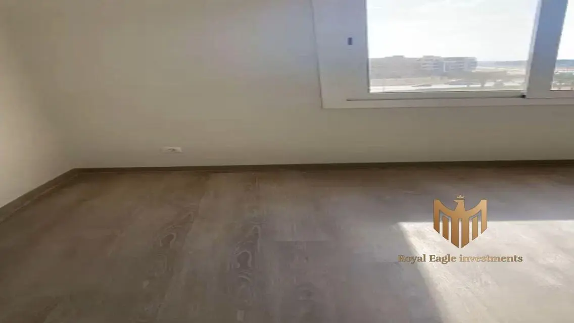 Luxury Apartment with Study Room and Balcony on 1323 Sq. M