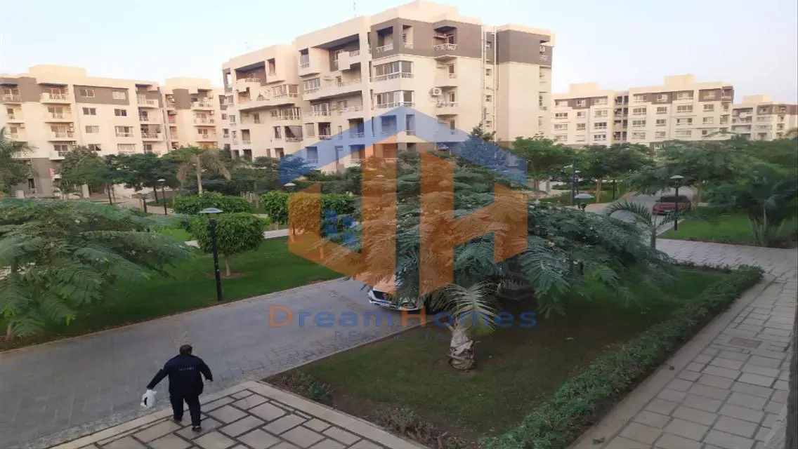 شقة ب3 للبيع بسعر مغري