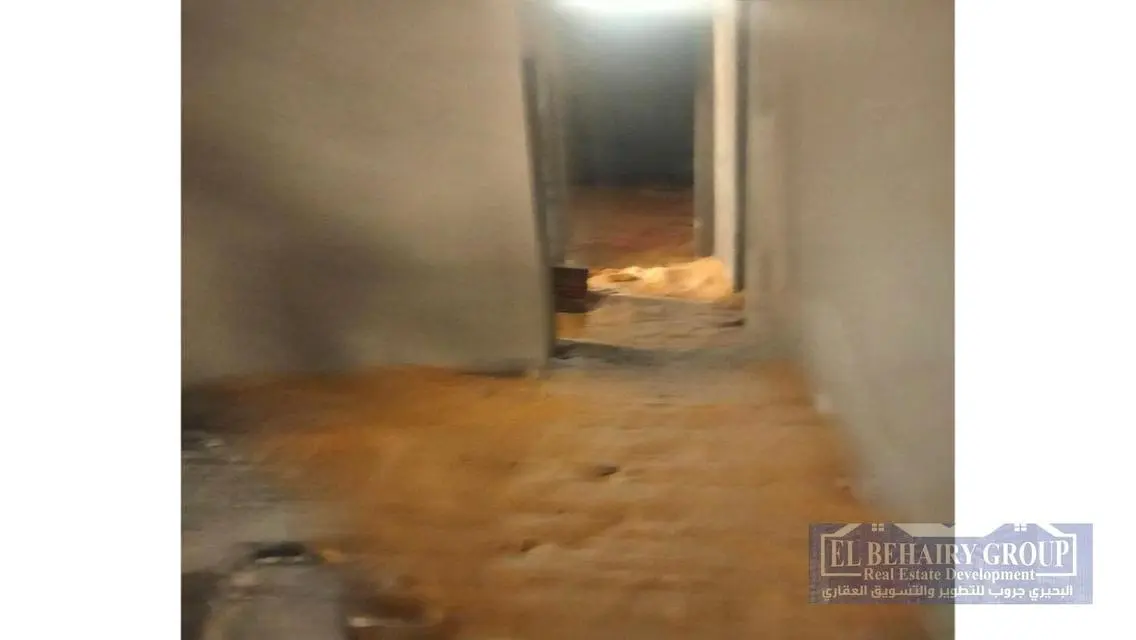 شقة فاخرة للبيع بمساحة متميزة في قلب المدينة
