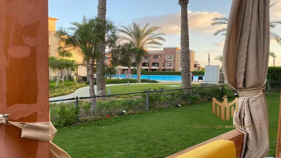 Luxury Apartment for Sale with 3 Rooms