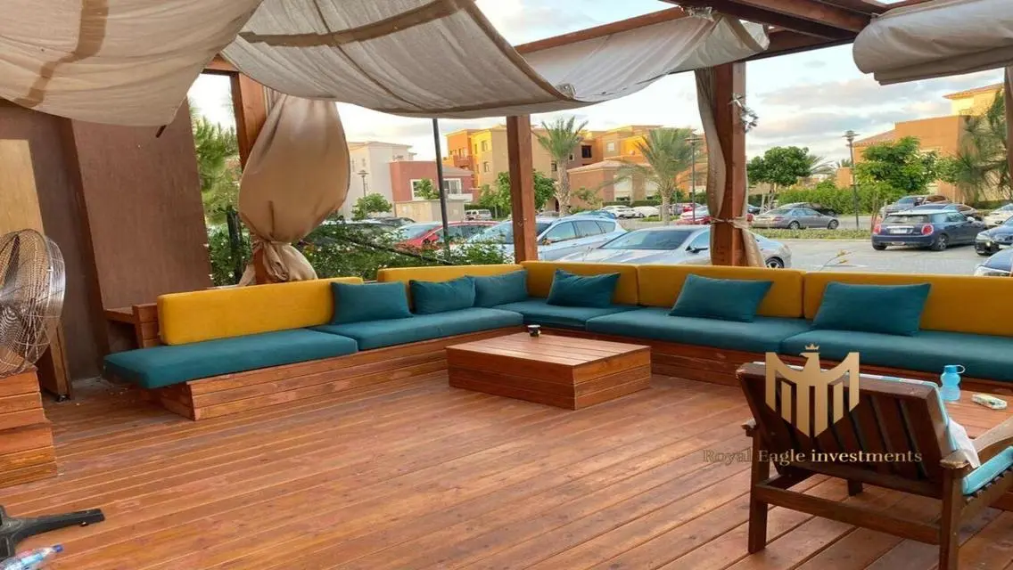 Luxury Apartment for Sale with 3 Rooms
