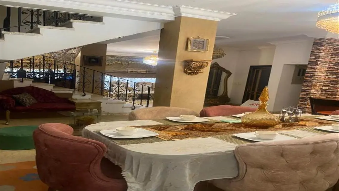 Elegant Apartment with Luxurious Amenities in the Heart of the City