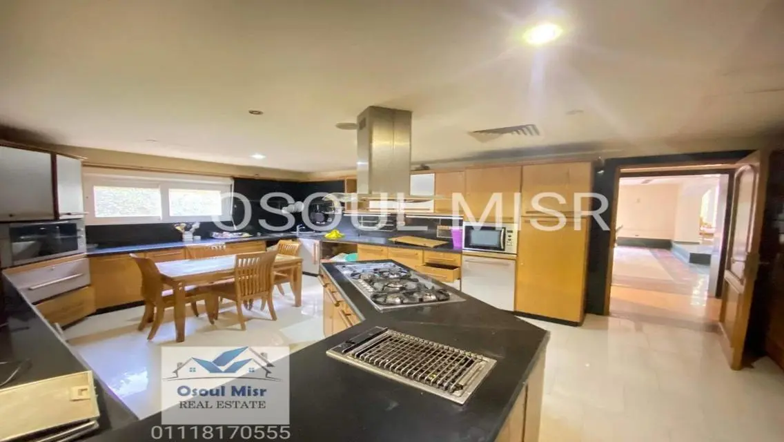Luxury Apartment of 1550 sq. meters in a Prestigious Neighborhood