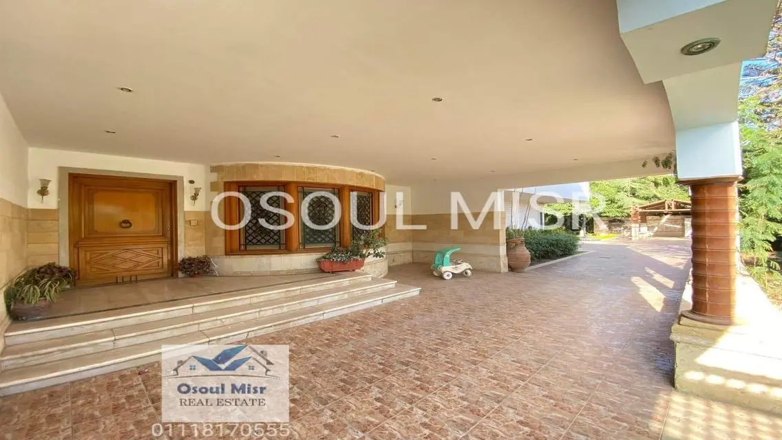 Luxury Apartment of 1550 sq. meters in a Prestigious Neighborhood