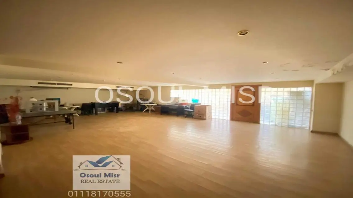 Luxury Apartment of 1550 sq. meters in a Prestigious Neighborhood