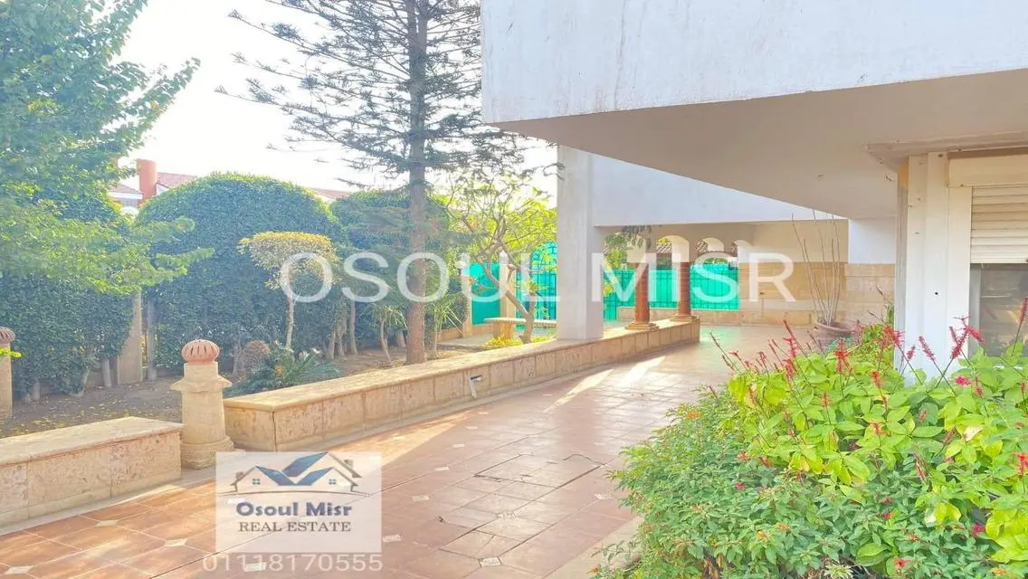 Luxury Apartment of 1550 sq. meters in a Prestigious Neighborhood