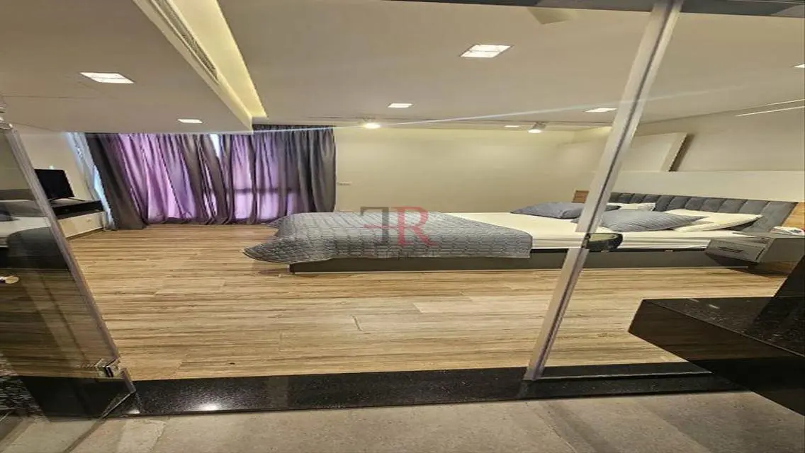 Luxury Apartment with Shared Pool and Unique View