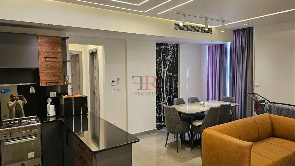 Luxury Apartment with Shared Pool and Unique View