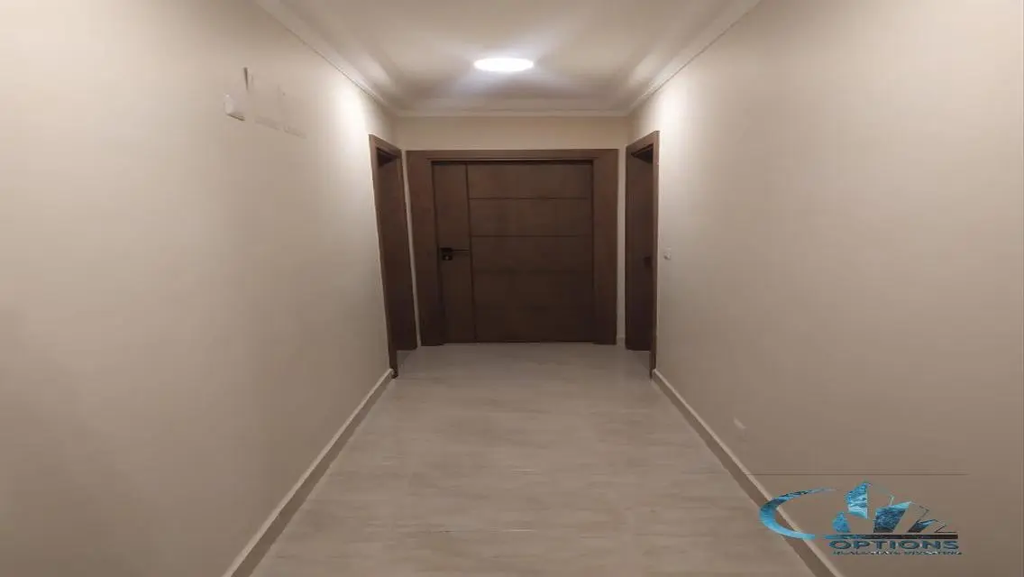 شقة مميزة في منطقة رئيسية