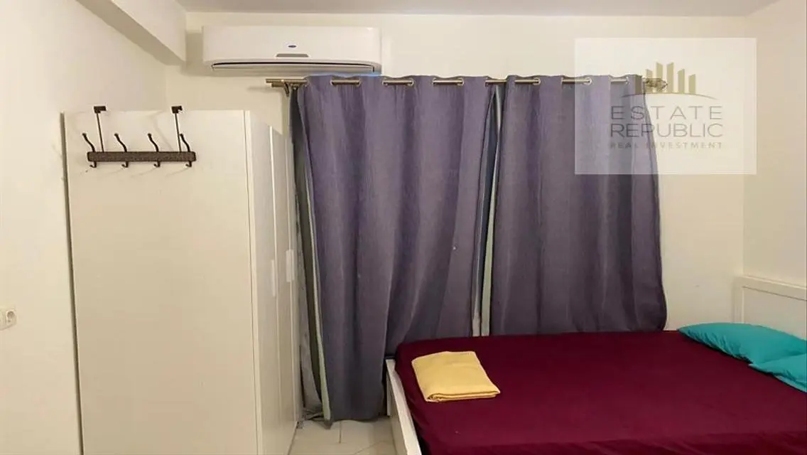 Luxury Apartment for Sale Overlooking Lakes and Landmarks