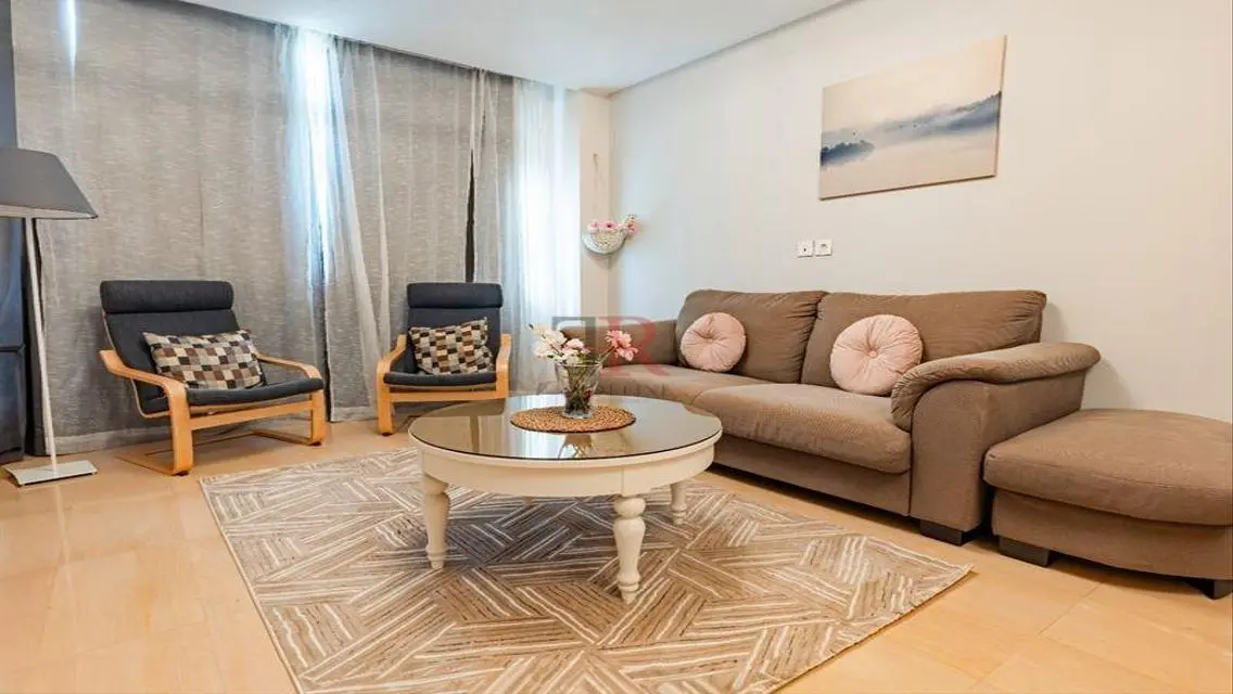 Affordable and Comfortable Apartment in Prime Location