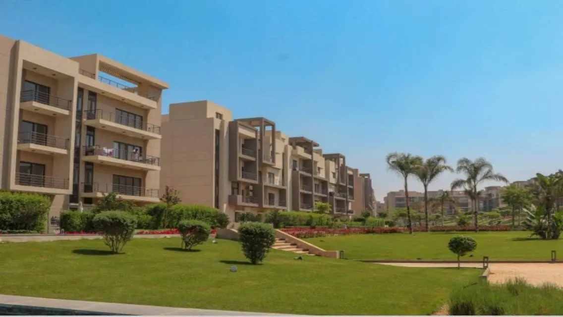 Luxury Apartment 160 sqm with Lake View