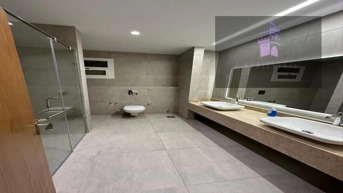 Luxurious Apartment for Sale in a Prime Location